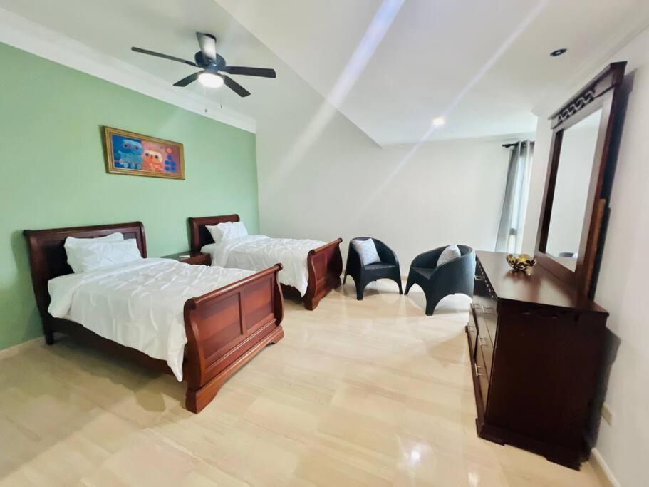 Beach Front Penthouse In Exclusive Tower Santo Domingo Ngoại thất bức ảnh
